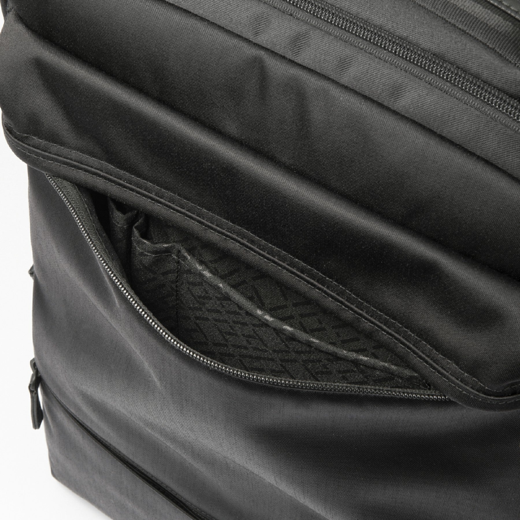 ACE PROFLEX Backpack Medium – Pera Luggage